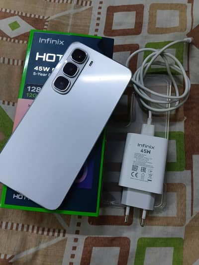 Infinix Hot 60i 6+6/128