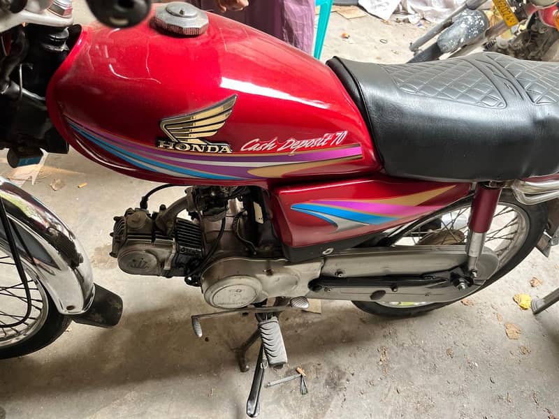 Honda cd70 4