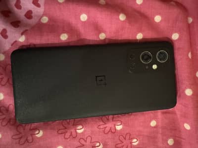 One Plus 9 Pro 12 gb/256gb