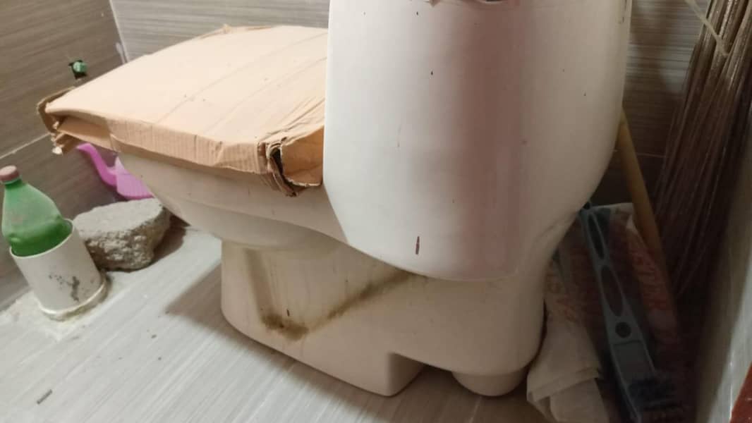 commode 1