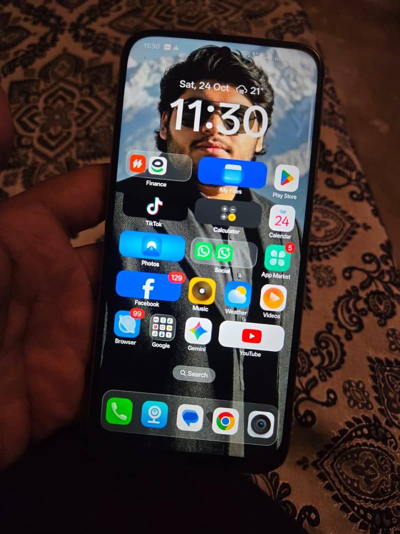 Realme C100 3