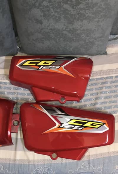 125 2027 model fuel tank set