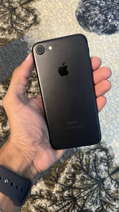 iPhone 7 128gb pta approved