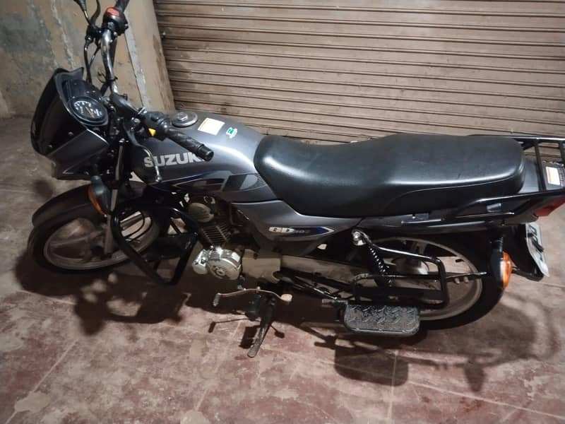 SUZUKI 110 3