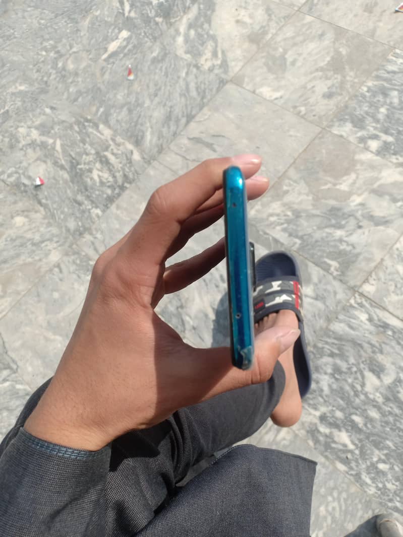 Xiaomi Redmi Note 9S 5