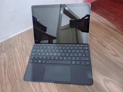 Microsoft surface Go 2 (4/64)
