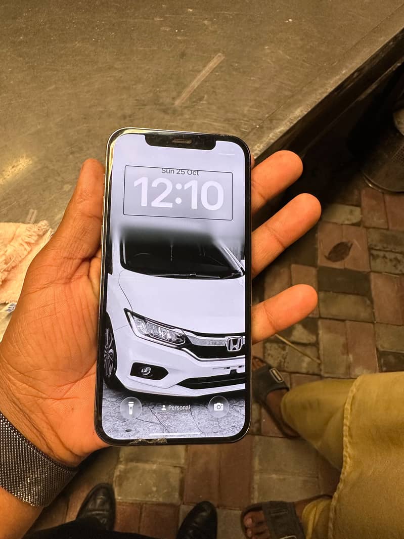 Apple iPhone 12 Pro 1