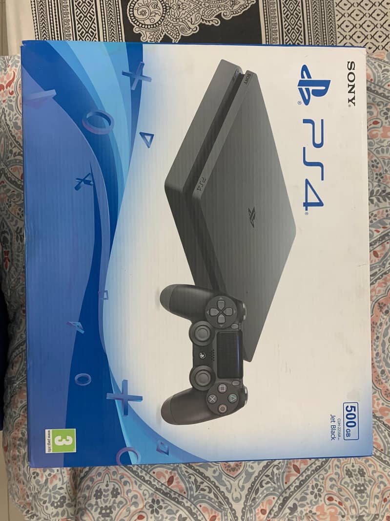 Playstation 4 slim 9
