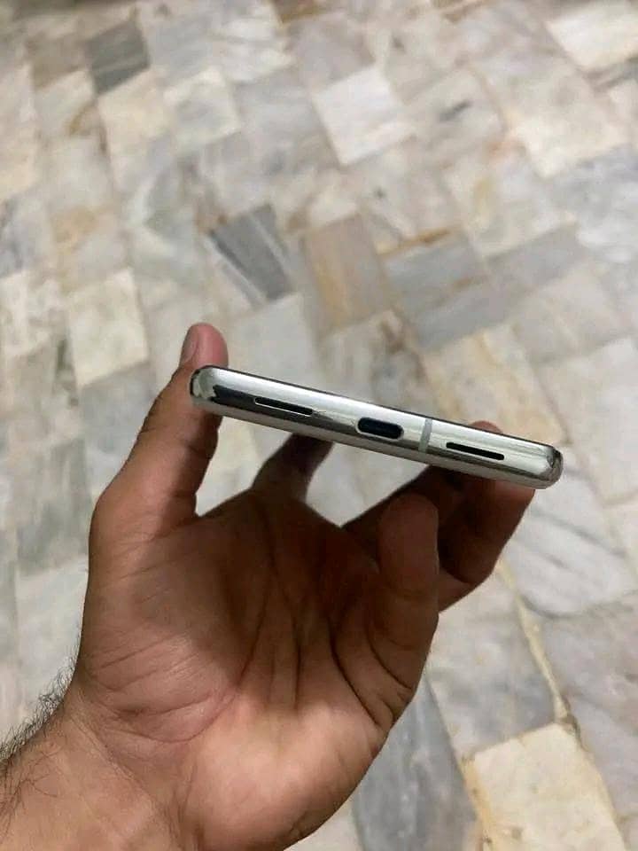 Google Pixel 7 Pro 0
