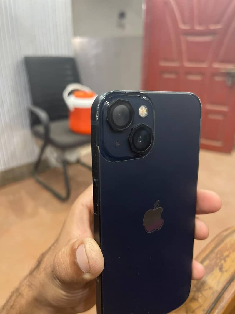 Apple iPhone 13 3
