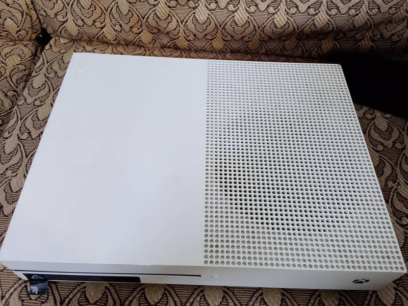 Xbox one s 1