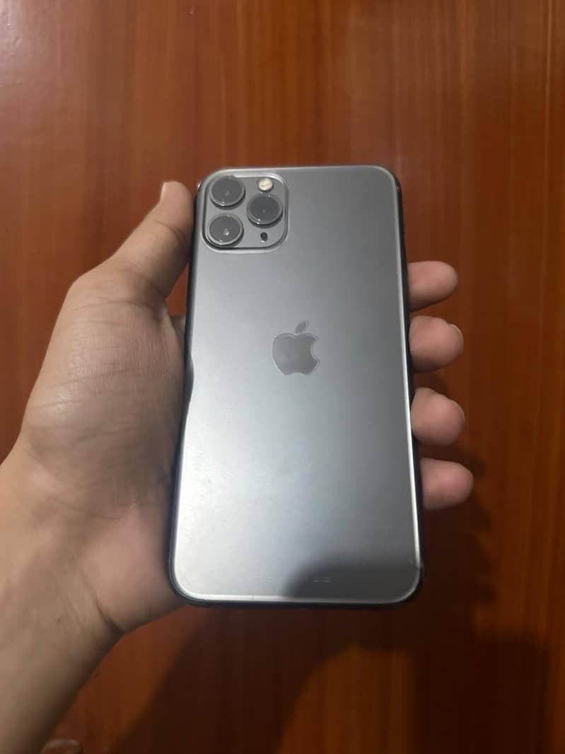 Apple iPhone 11 Pro 1