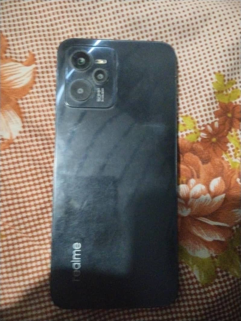 Realme C35 1
