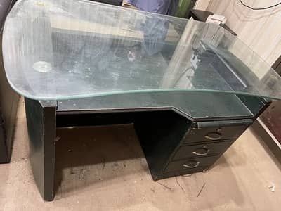 Office Table\Office Chair\Sofa Set\Office sofa\Boss Table\singal sofa
