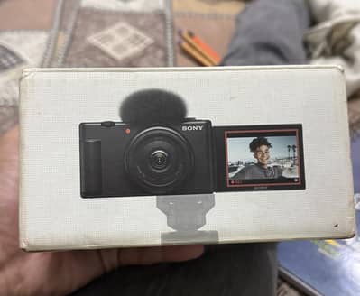 Sony ZV-1F Compact Vlogging Camera - Complete Box Pack / Brand New Con