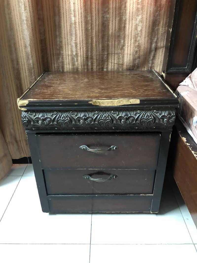 bedset available 2