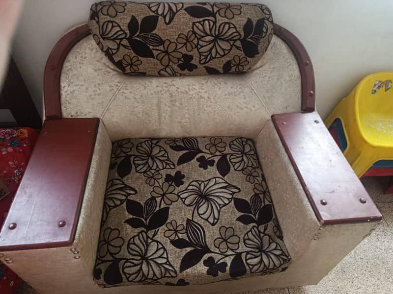 6 seat sofa 3