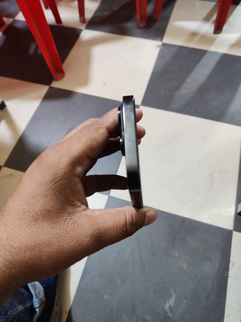 Apple iPhone 14 Pro 3