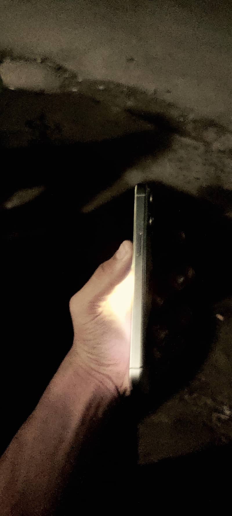Apple iPhone 15 Pro Max 4