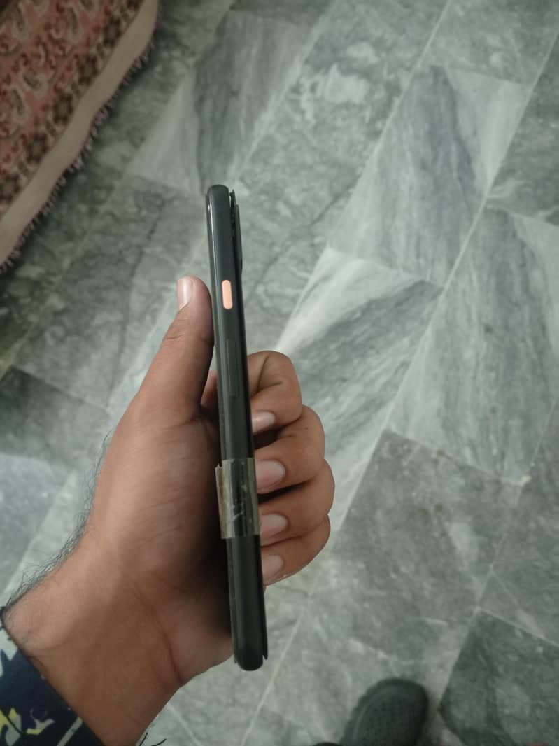 Google Pixel 4 xl 2