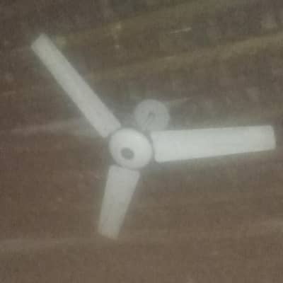 chat Wala fan sale karna hai