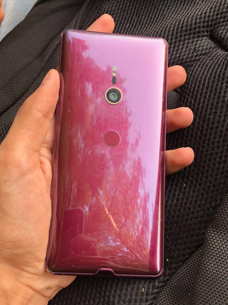 Sony XZ3 5