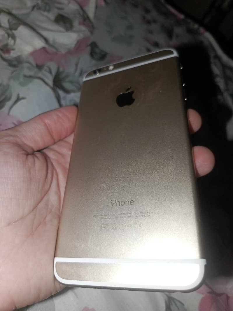 Apple iPhone 6 Plus 2