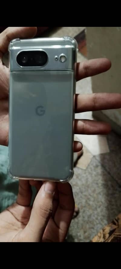 Google Pixel 8 cp