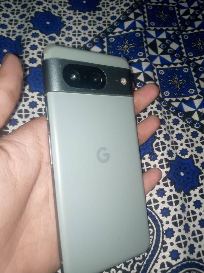 Google Pixel 8 cp 2