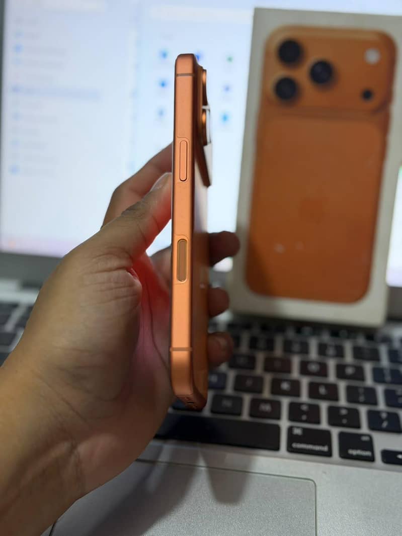 Apple iPhone 17 Pro jv 4