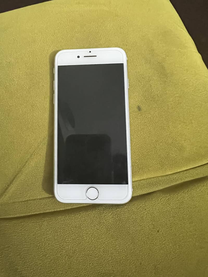 Apple iPhone 7 5
