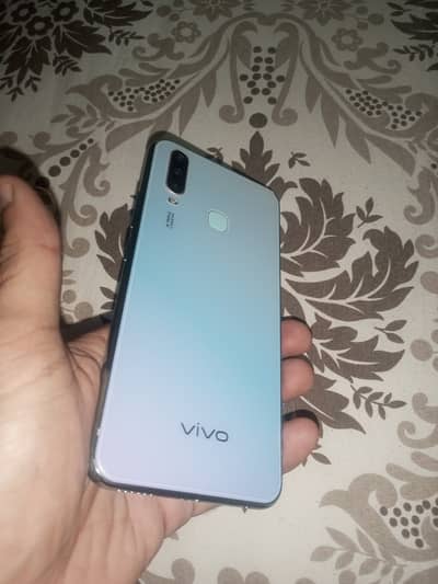 Vivo Y17