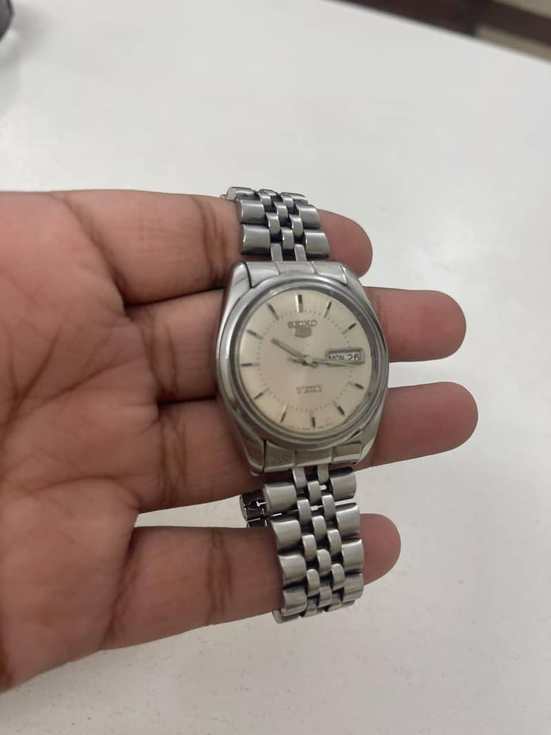 seiko,citizen,casio,edifice casio 11