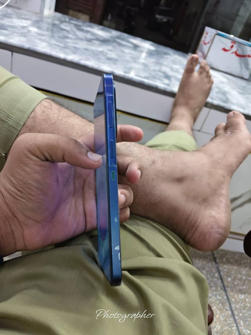 Samsung Mobile A57 1