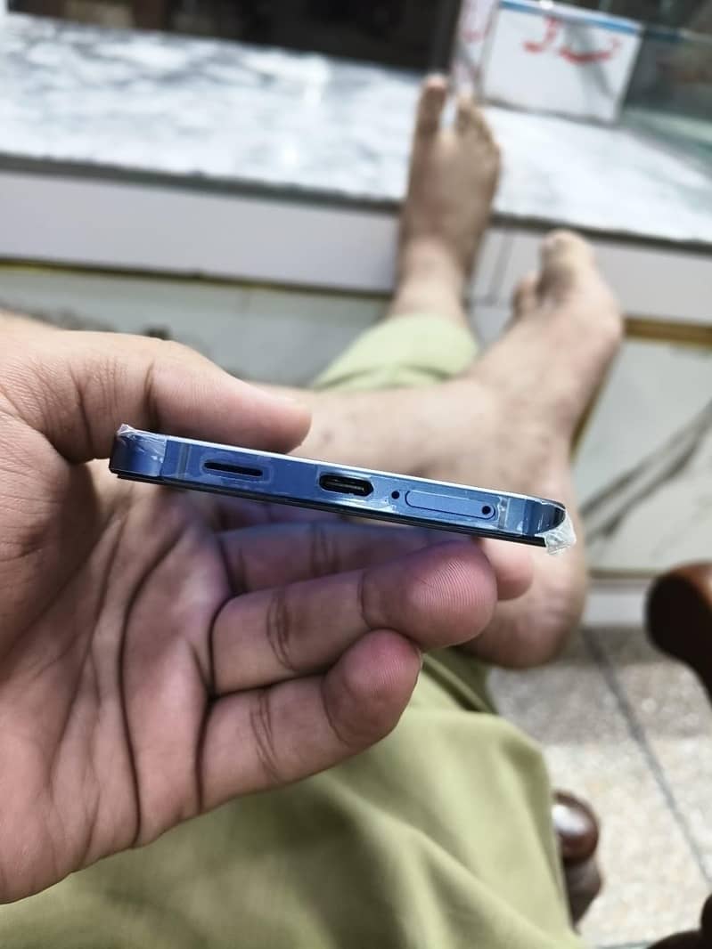 Samsung Mobile A57 2