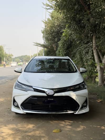 Toyota Altis Grande 2023