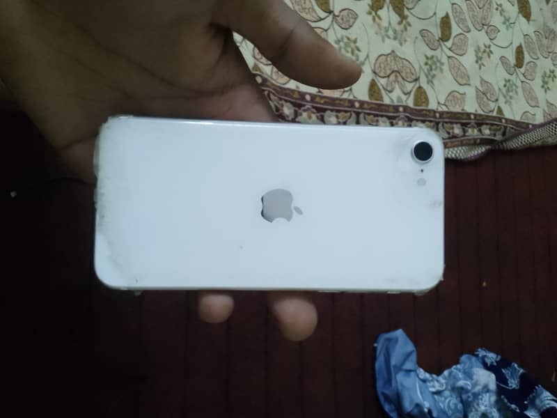 Iphone se2020 0