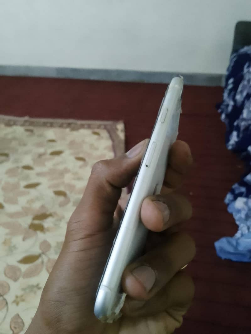 Iphone se2020 5