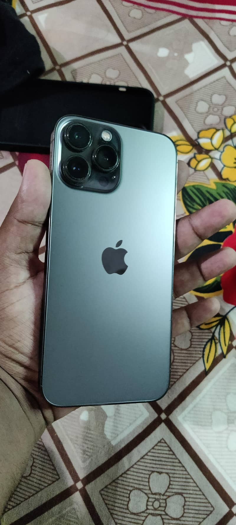 Apple iPhone 13 Pro Max 0