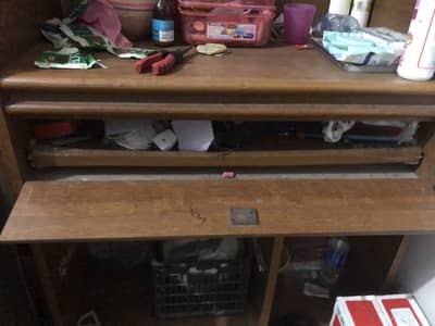 computer ke liye table