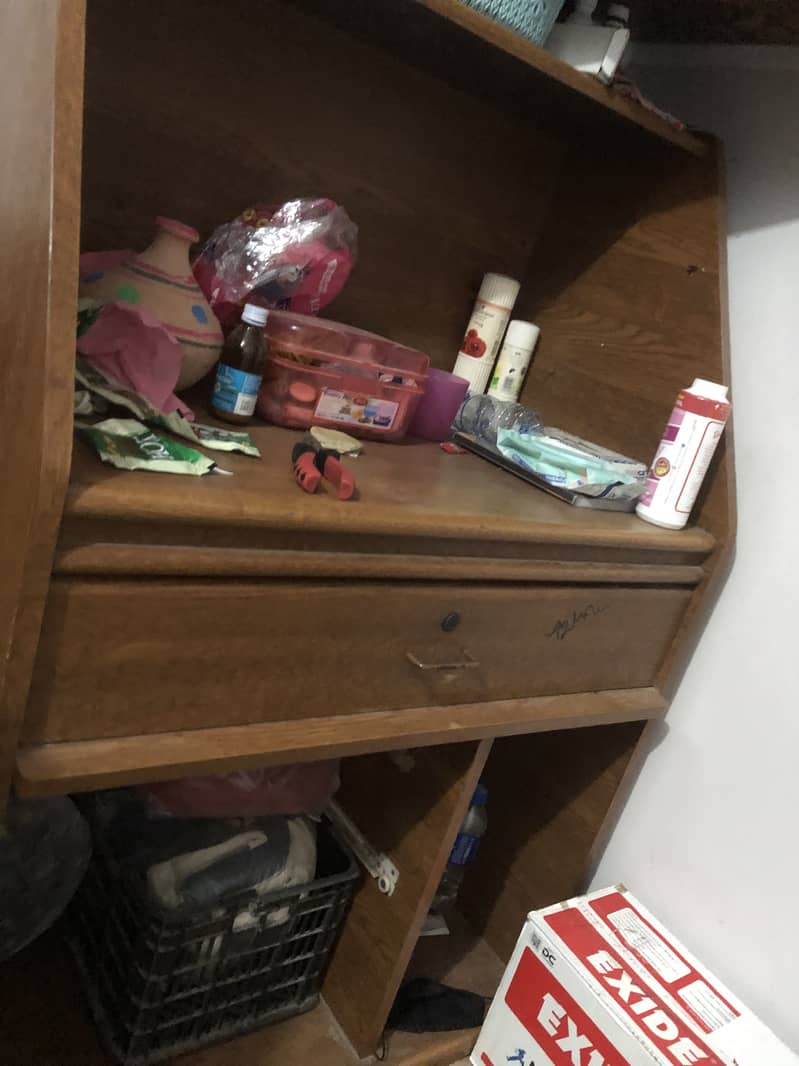 computer ke liye table 3