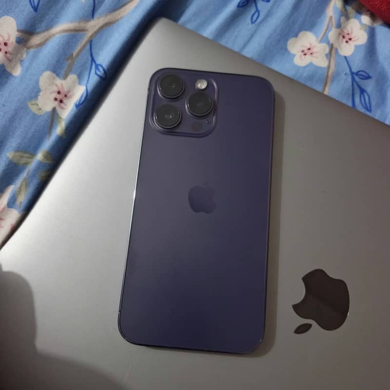Apple iPhone 14 Pro Max 2