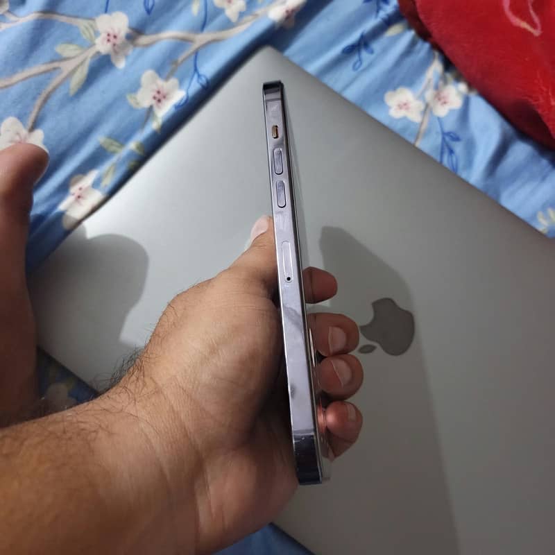 Apple iPhone 14 Pro Max 7