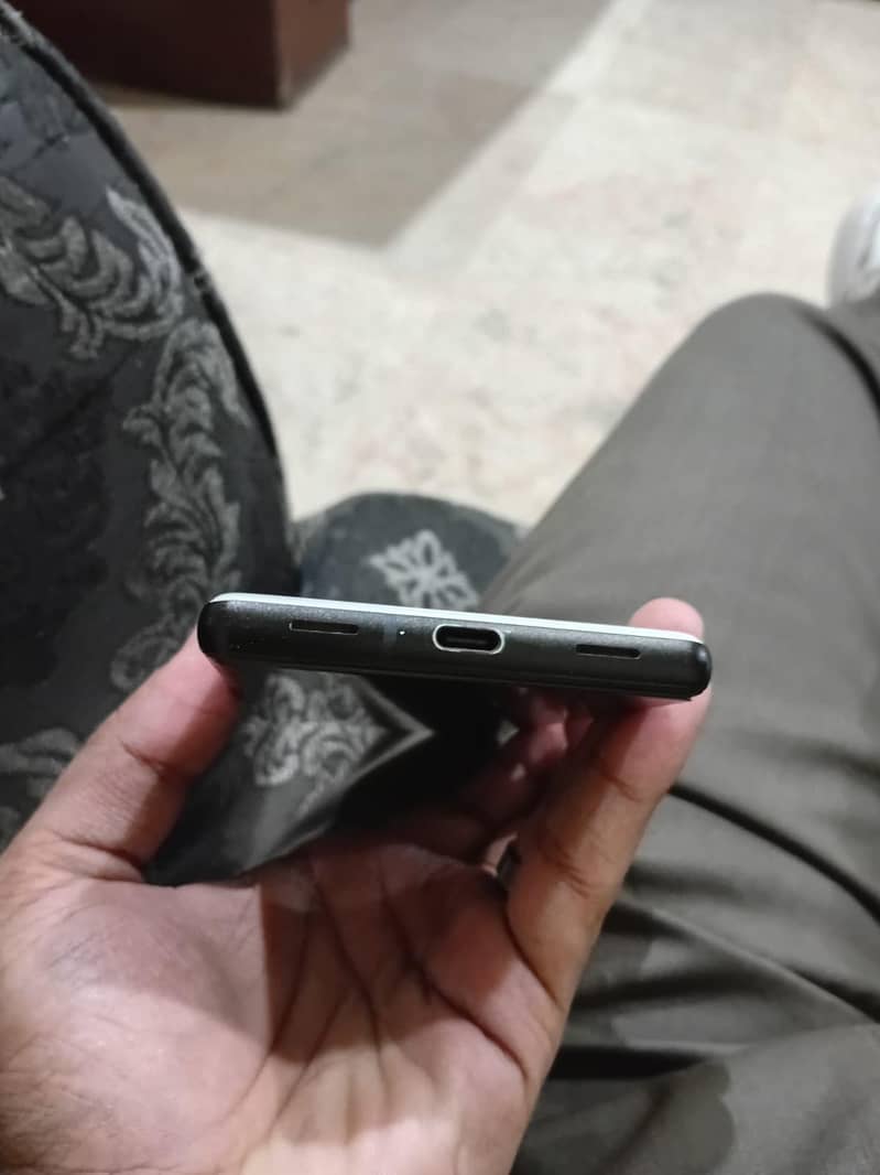 Google Pixel 6a 1