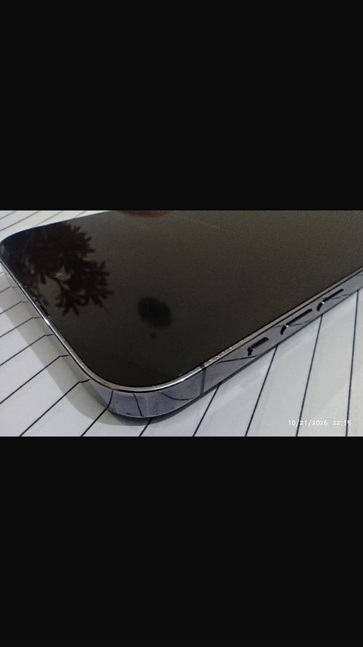 Apple iPhone 14 Pro 1
