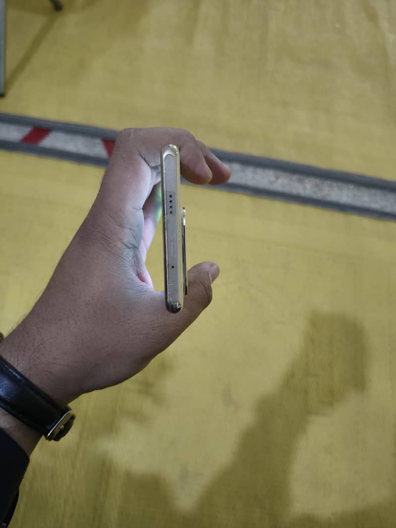 Infinix Zero 30 4