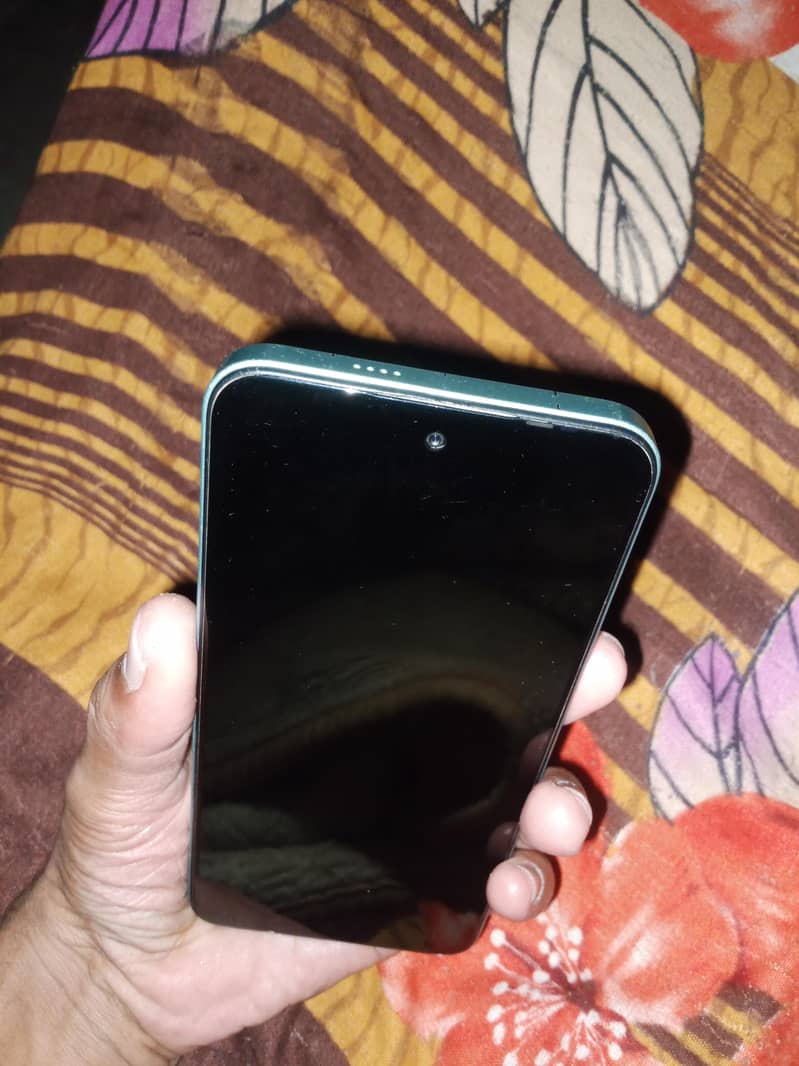 Tecno Spark Go 1 1
