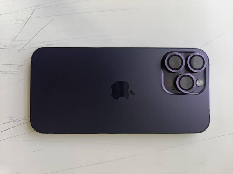 Apple iPhone 14 Pro Max 0