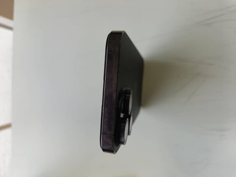 Apple iPhone 14 Pro Max 4