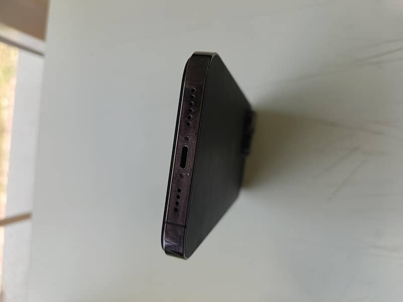 Apple iPhone 14 Pro Max 5